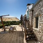 Casale De Li Canti לינה וארוחת בוקר מרינה די פסקולוזה