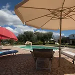 Casale De Li Canti 3* מרינה די פסקולוזה