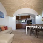 Casale De Li Canti לינה וארוחת בוקר מרינה די פסקולוזה