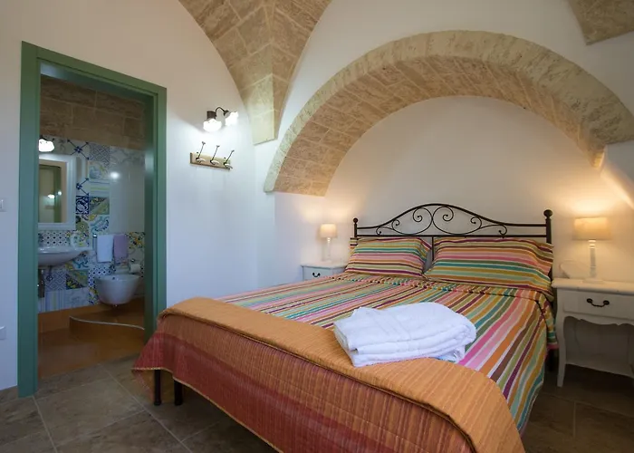 Casale De Li Canti 3*