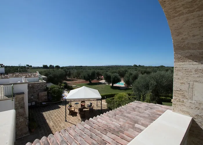 Casale De Li Canti Bed and Breakfast 3*