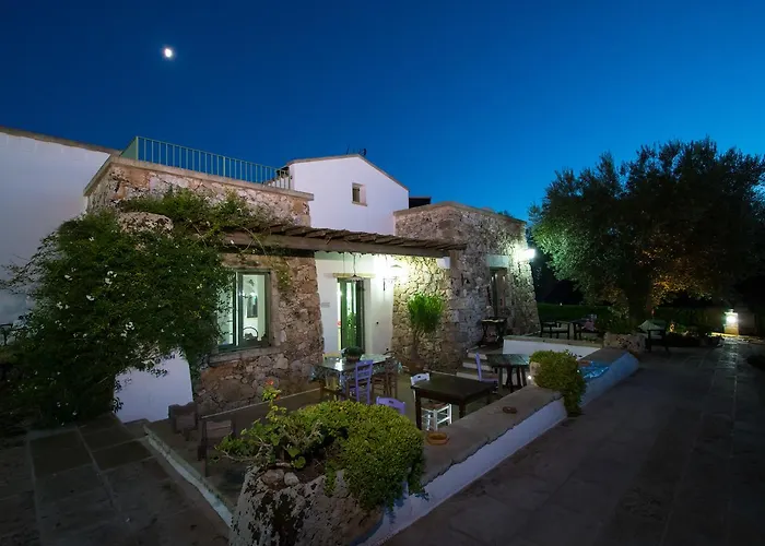 Casale De Li Canti Bed and Breakfast 3*