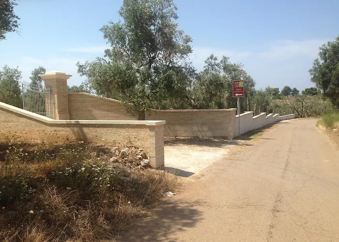 Casale De Li Canti