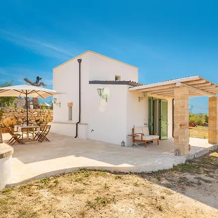 Casale De Li Canti Bed & Breakfast 3*