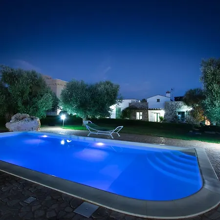 Casale De Li Canti 3*