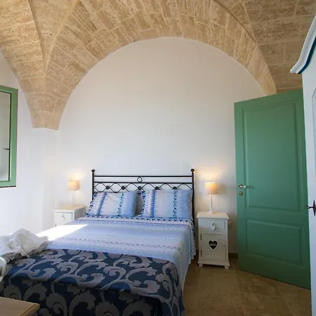 Casale De Li Canti 3*