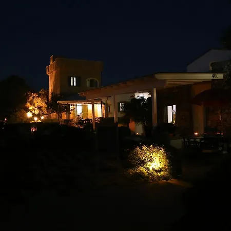 Casale De Li Canti Bed & Breakfast